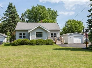 1862 Springvale Rd, Duluth, MN 55811