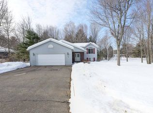 1981 Deerwood Trl, Mosinee, WI 54455
