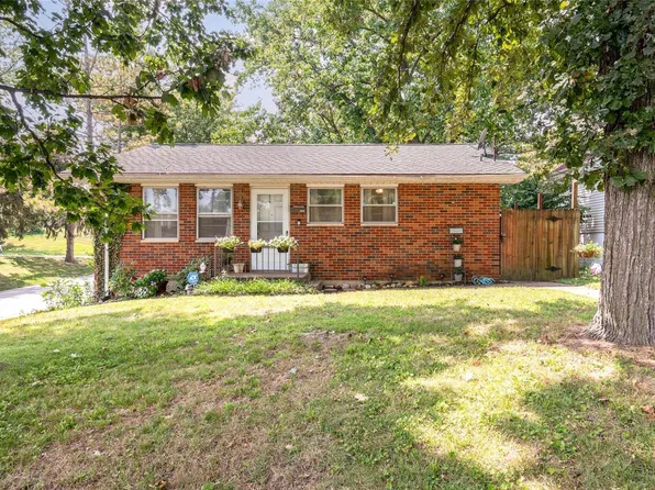 1201 State St, Collinsville, IL 62234