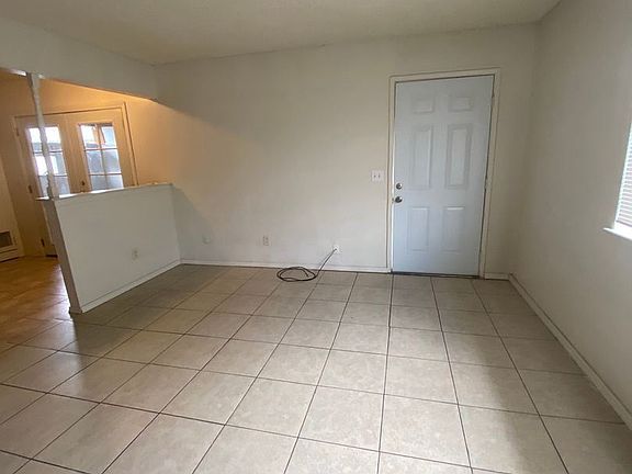 5th image of 1505 E Yale Ave #8585188