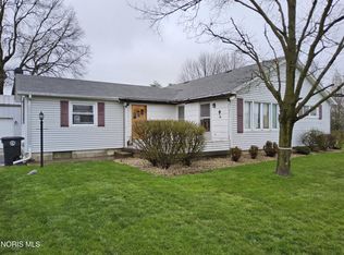 112 Evergreen Ln, Upper Sandusky, OH 43351