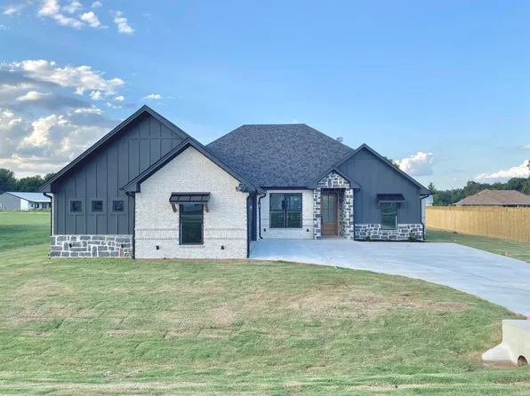 16193 Eagle Ln, Lindale, TX 75771