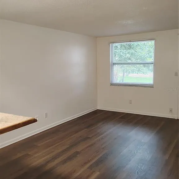 116 SW Jefferson Cir N — Photo 6