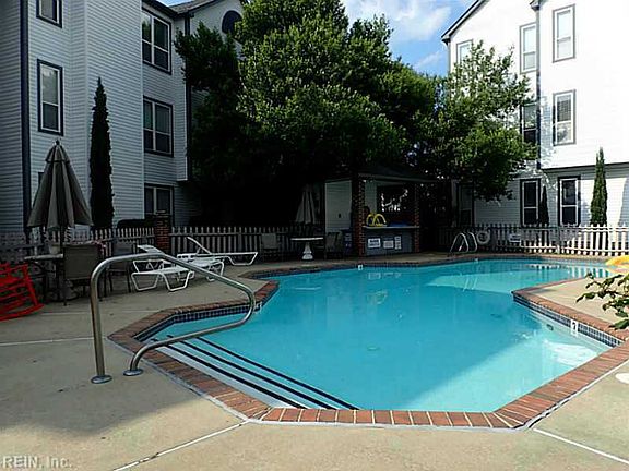 2nd image of 3204 Jade Ct APT 204
