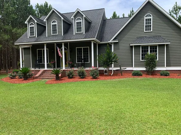 1925 Sumner Rd, Moultrie, GA 31768