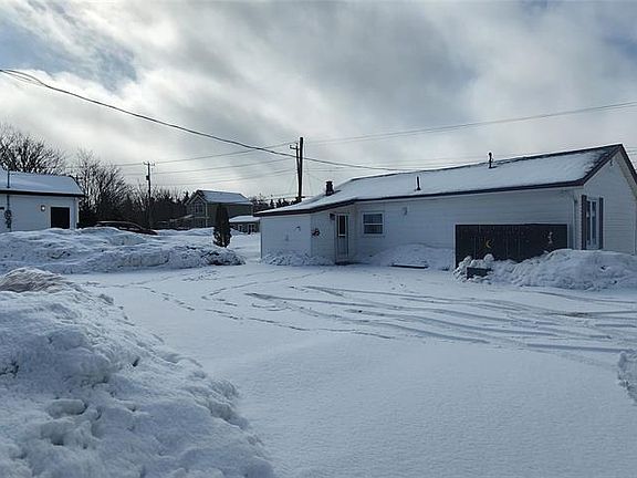 4th image of 9 Country Path