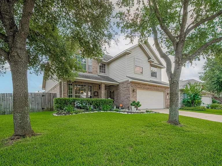 25203 Melody Oaks Ln — Photo 2