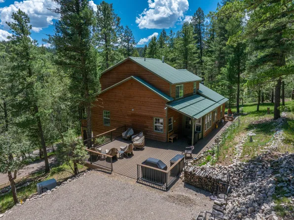 34 Honey Bear, Mayhill, NM 88339