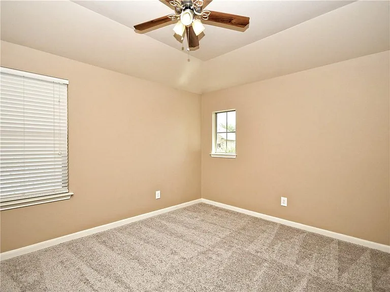 12709 Tierra Grande Trl — Photo 20