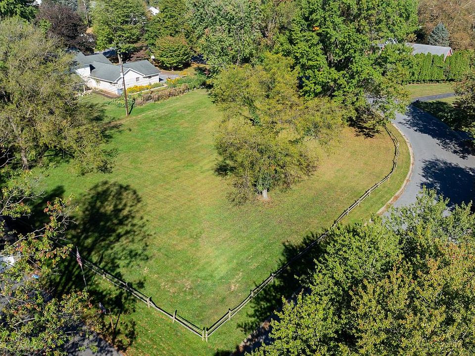 1st image of 0 Barrholly Dr Lot 2