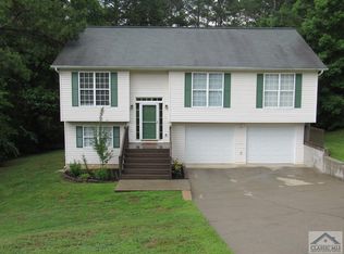 6433 River Hill Dr, Flowery Branch, GA 30542