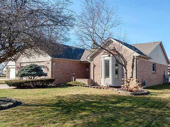 2nd image of 47857 Westbrook Ct