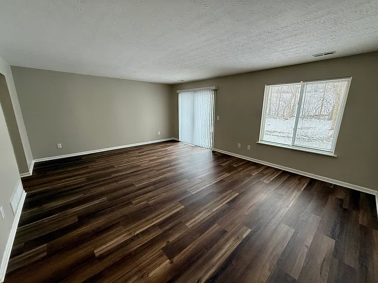 5405 Camelot Dr #A — Photo 3
