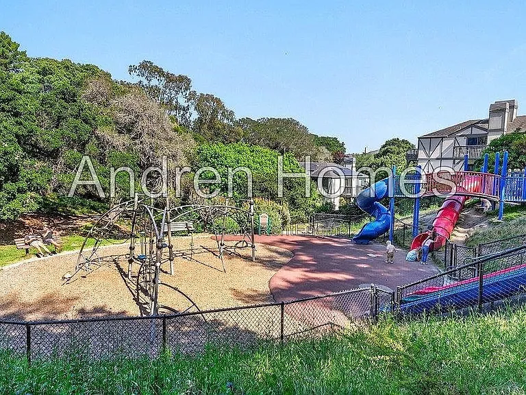 79 S Branciforte Ave — Photo 41