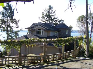 15889 25th Ave SW, Burien, WA 98166