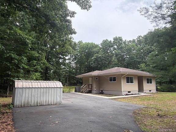 2nd image of 68 Airport Road
