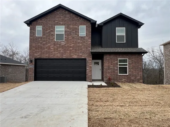 5695 Selah St, Springdale, AR 72764