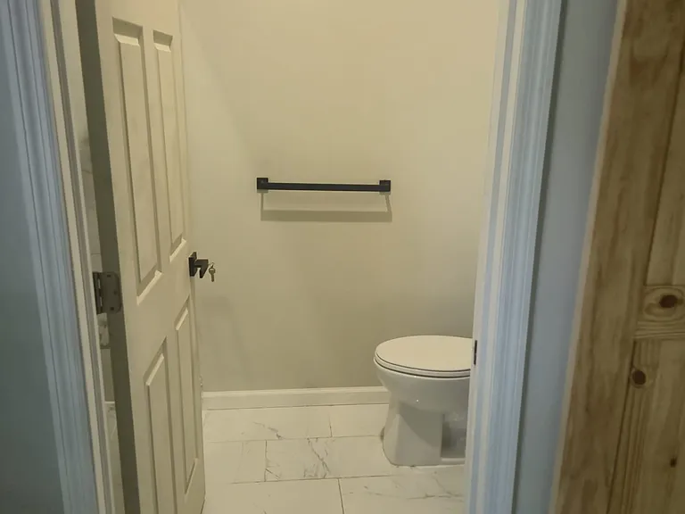 2329 Prospect St — Photo 11