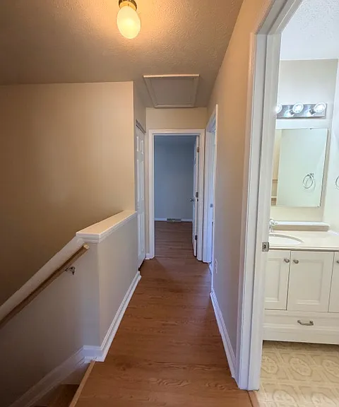 534 Crossbridge Dr — Photo 22