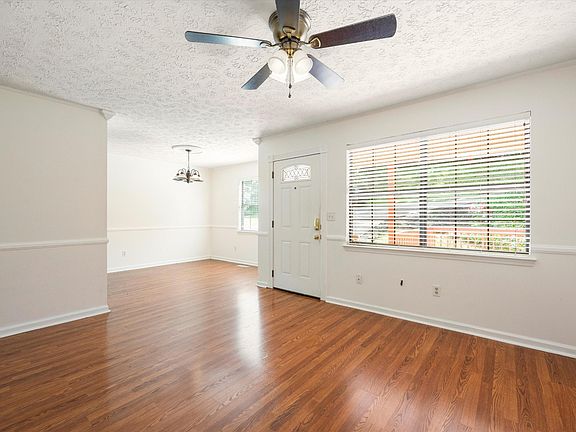 5th image of 2331 Ridge Crest Dr