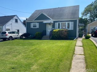 17 Wilson Ave, Parlin, NJ 08859