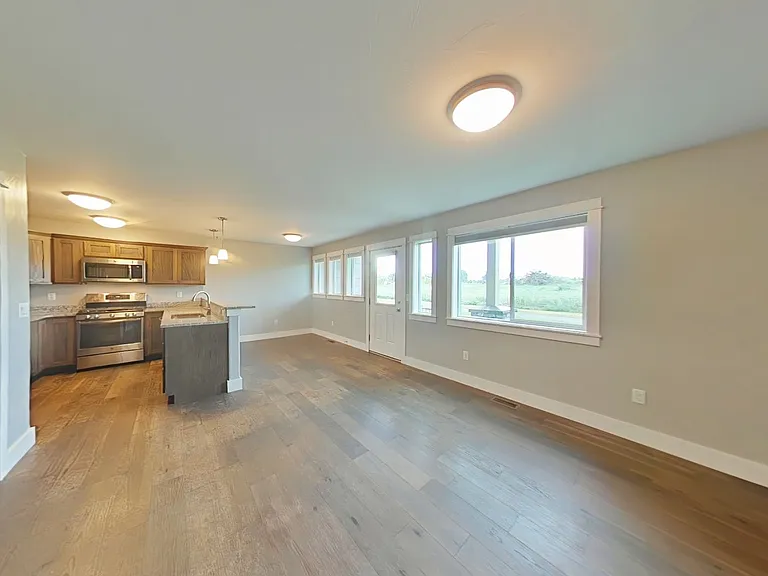 2930 Warbler Way #B-2A — Photo 5