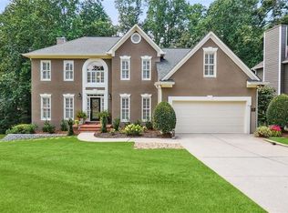 275 Dunhill Way Dr, Johns Creek, GA 30005