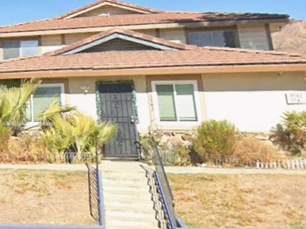 3548 Rainbow Ln, Highland, CA 92346