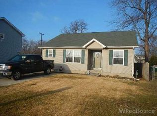 338 Greenwood St, Clay, MI 48001