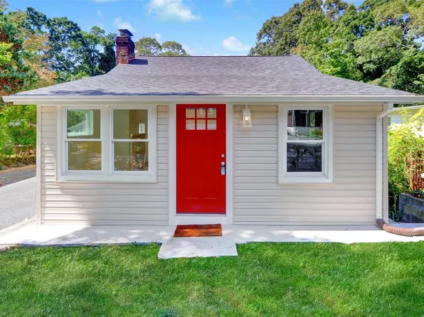 24 Cove Drive, Sound Beach, NY 11789