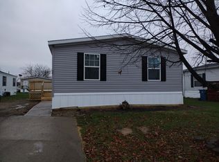 55 Malat Dr #80, Greenwood, IN 46143