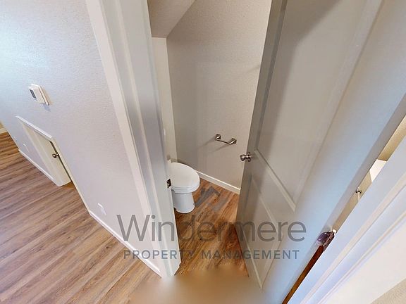 4th image of 155 SW Silverstar Ln #1