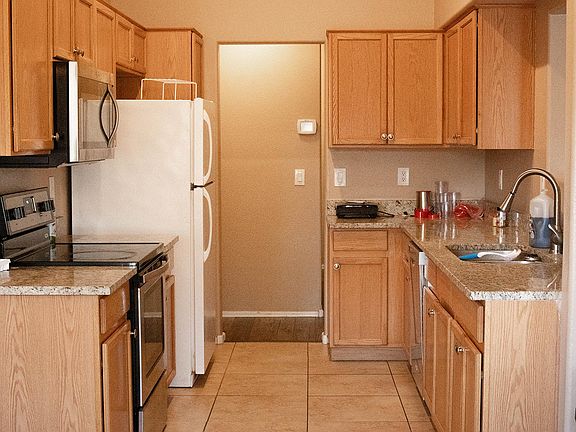 5th image of 16230 W Port Au Prince Ln