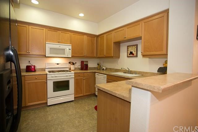 1st image of 4060 Sandton Ln