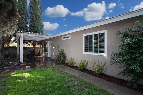 4th image of 4355 Larkspur Ln
