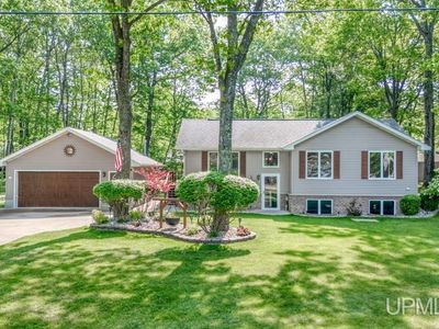 533 25th St, Gladstone, MI, 49837