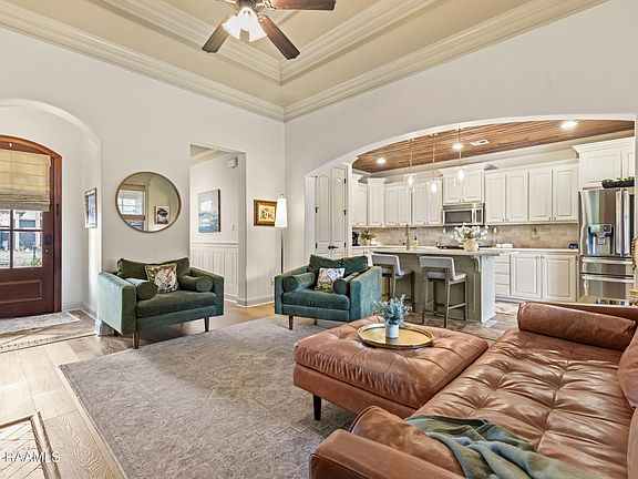 5th image of 103 Glenbrook Dr