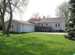 504 W Main St, Elk Point, SD 57025