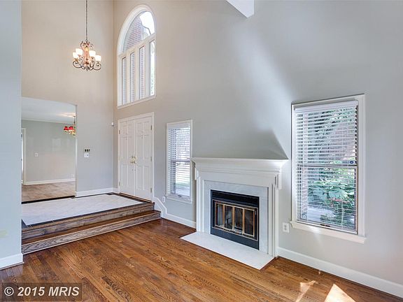 3rd image of 6608 Anthony Crest Sq