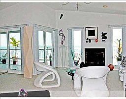 5th image of 6235 Lonnie Lee Ln