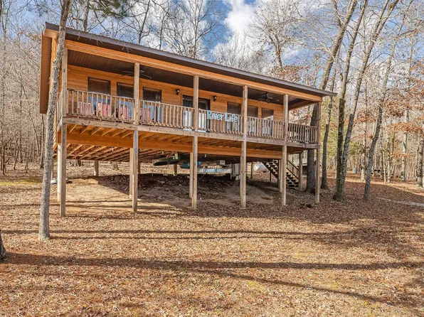 41 Springwood Ter, Hardy, AR 72542