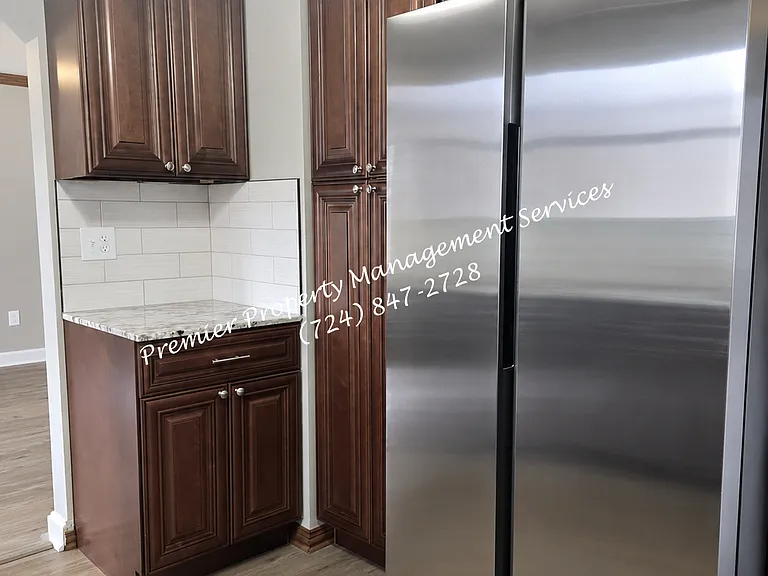 1425 Barclay Hill Rd — Photo 9