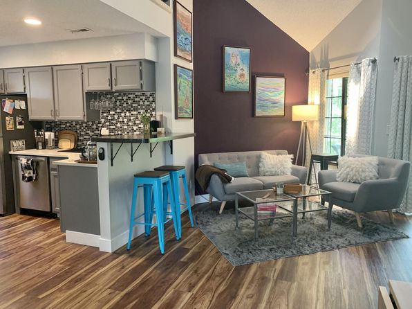 4791 White Rock Cir APT F