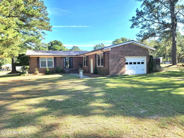 2113 Westwood Drive, Kinston, NC 28504