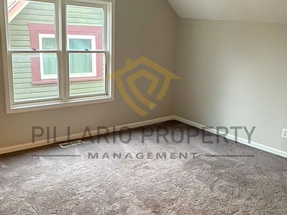 4th image of 413 W Franklin St #9321792