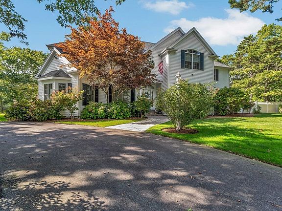 3rd image of 48 Eagle Dr #48