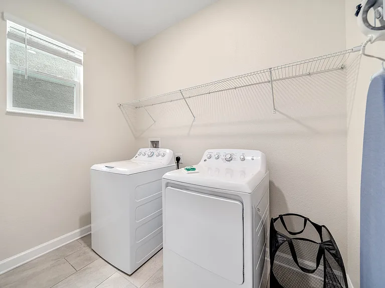 Washer/Dryer