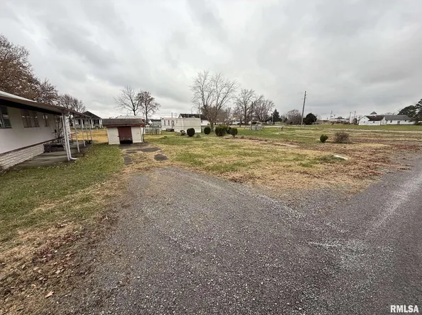 1501 N Russell St, Marion, IL 62959