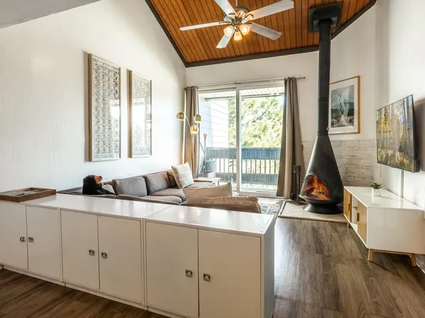 137 Laurel Mountain Rd #227, Mammoth Lakes, CA 93546