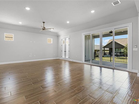 5th image of 1447 Dancing Oak Ln
